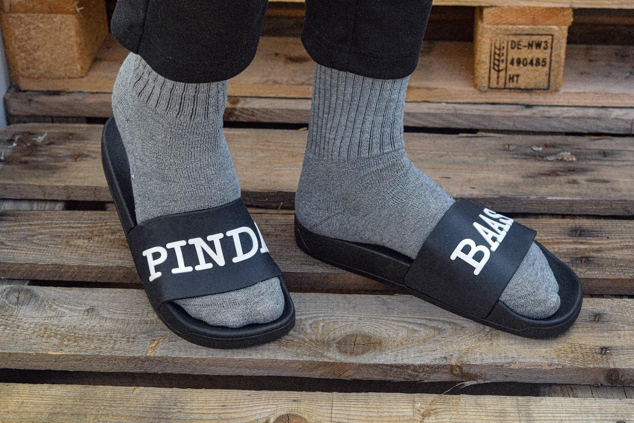 Pindabaas Slippers - de pindakaaswinkel
