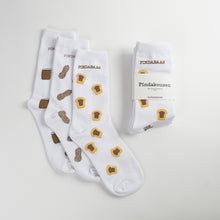  Drei weiße Erdnusssocken